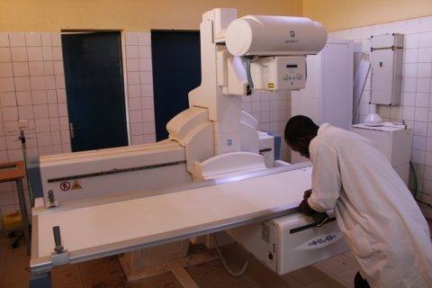 Scanner au Burkina Faso : De 50 000 à 25 000 francs CFA, la baisse du tarif améliore l'accès