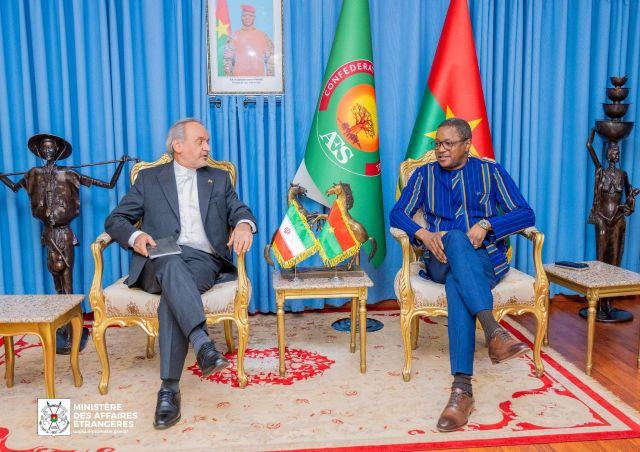 Burkina-Iran: le renforcement de la coopération au menu d’un échange entre Karamoko Traoré et l’ambassadeur Faghini